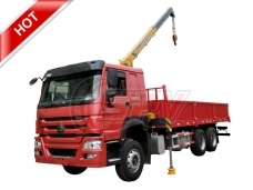 Cargo Truck with Crane Sinotruk